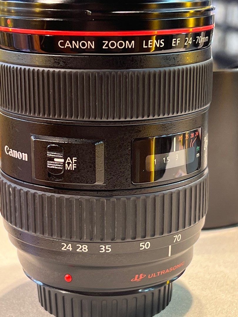 Canon EF 24-70mm f2.8L USM 一代sharp 靚散景大三元之一影像質素高 