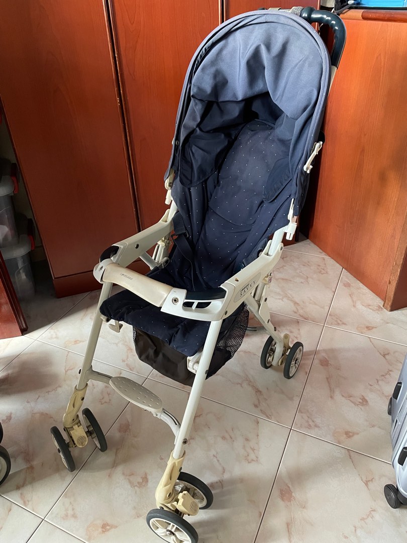 Combi savvy stroller new arrivals