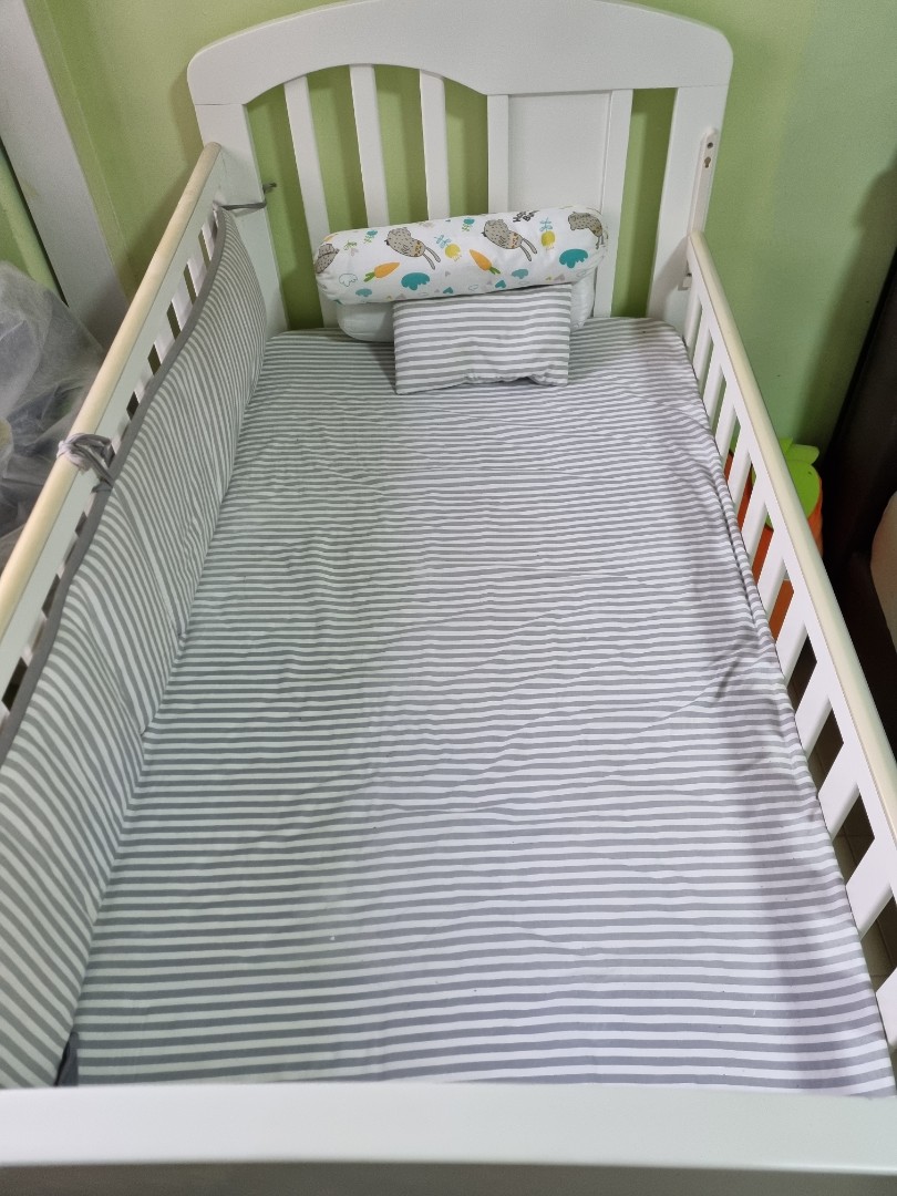 Convertible Baby Cot, Babies & Kids, Baby Nursery & Kids Furniture