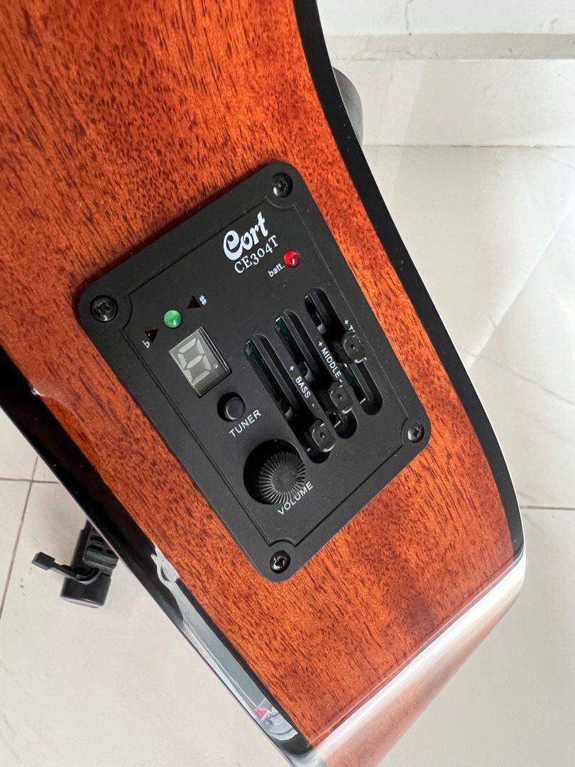 Cort Classical Guitar with original bag and free stand, Hobbies & Toys