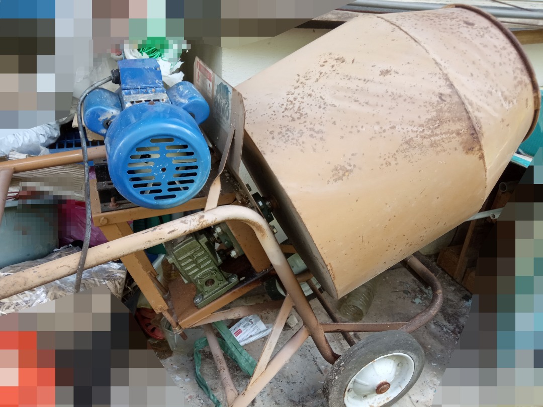 Electric Concrete Mixer 2HP Motor (3.5 cu.ft), TV & Home Appliances