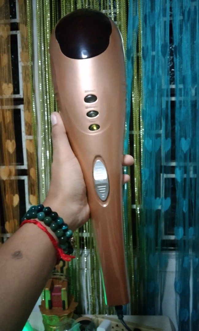 Energy King Hammer Massager (Category: Massage Devices) located in Muntinlupa City. Submitted by jemmypags (Listing ID 1201392821, Image 1). Description: Reduce the muscle aches, speed up the fat burning. Promote the blood circulation. Build up the immunity function. infrared massager good as new. Di masyado nagagamit. madalas nakatago Price is negotiable ------- Buy any 3 of my listing with price of 99 for 200 only. Check my other listing with t