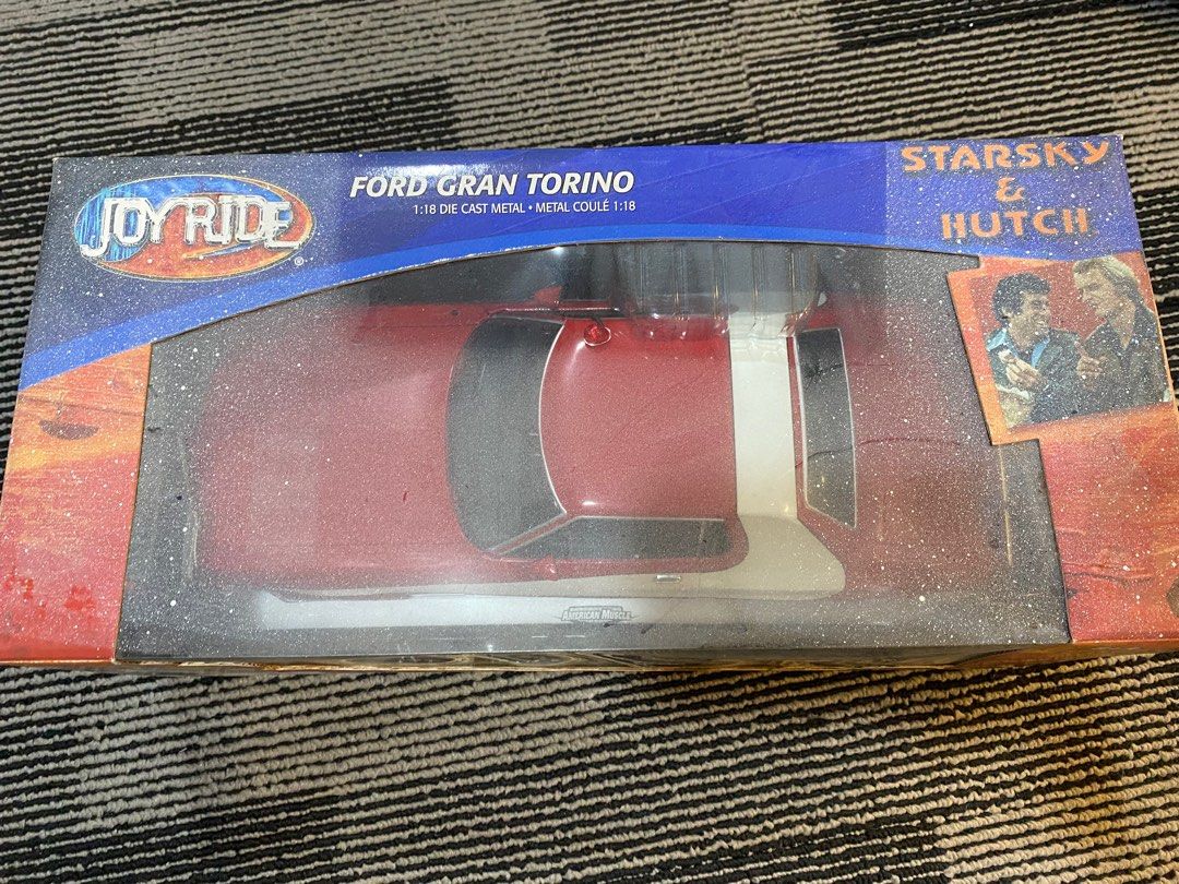 1:18 ERTL Joyride Ford Gran Torino Starsky & Hutch red/white