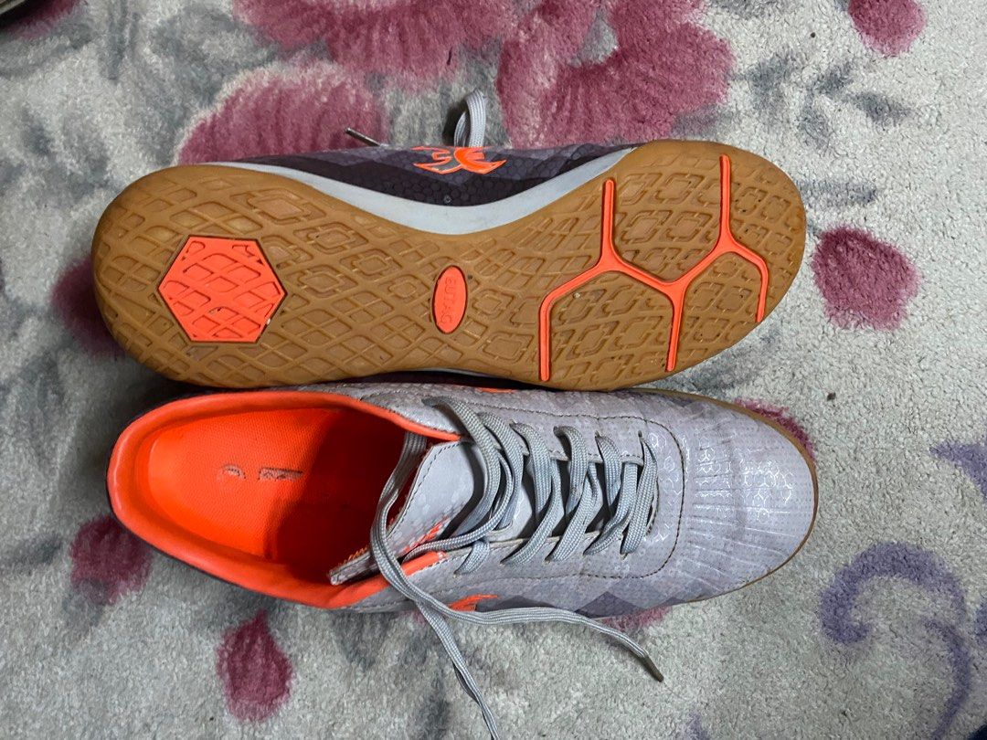 Eutag outlet futsal shoes