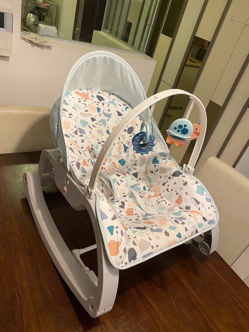 Fisher Price Rocker with Vibration, Babies & Kids, Infant Playtime on