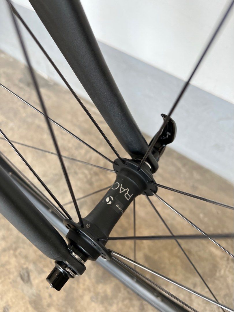 Kalloy Front Rack Focus Arriba - Full Deore XT Groupset - 1x9 Speed - RaceFace Grips ...