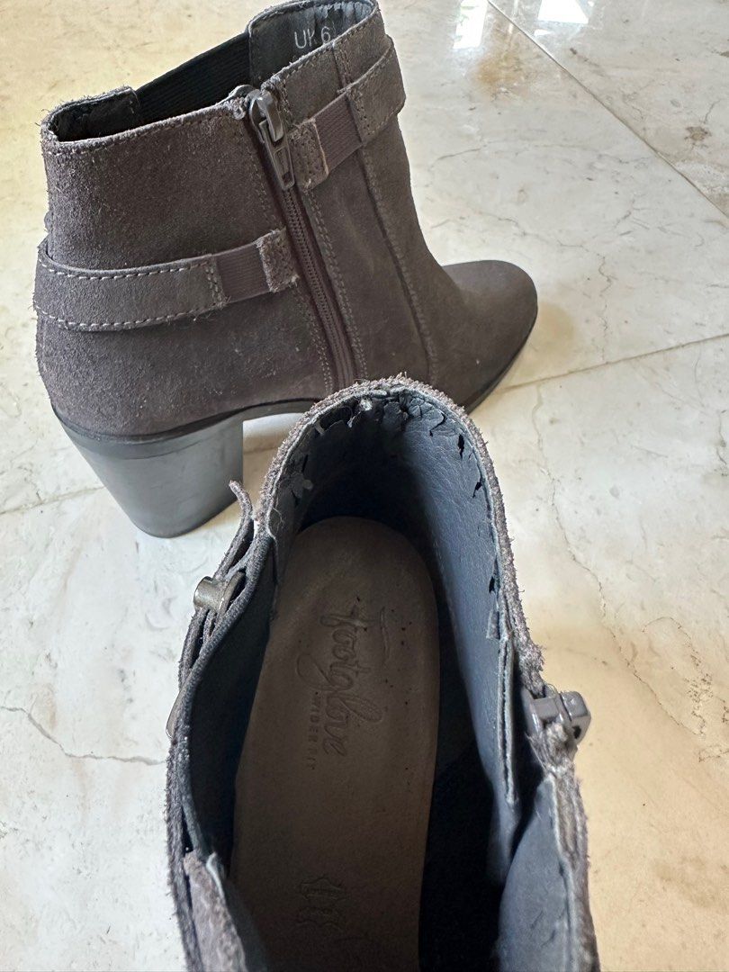 Footglove hot sale ankle boots