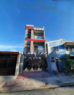 RUSH SALE: Residential Building -  4 Storey, LA: 105 Sqm., FA: 400 Sqm., Furnished, Cubao, Quezon City