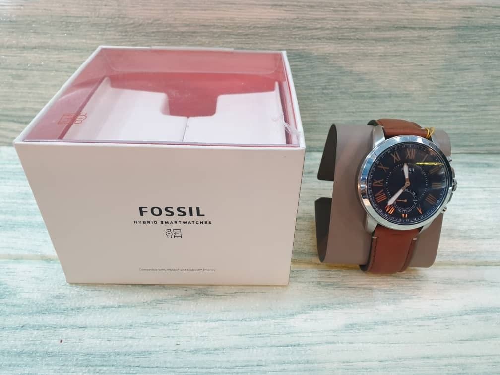 Fossil watch store model ndw2n