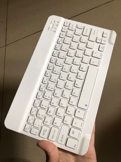 Goojodoq Bluetooth 3.0 Keyboard (10 inc)