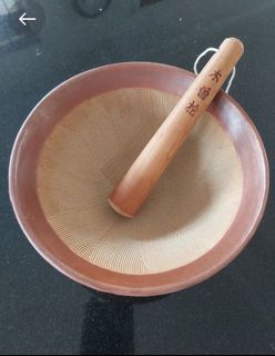 Japanese suribachi mortar/pestle grinding bowl