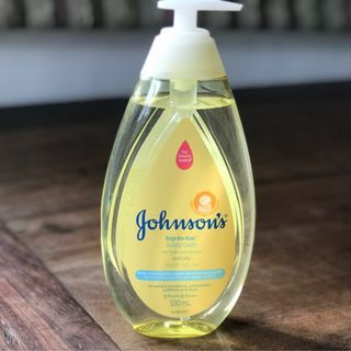 Johnson’s Top-to-Toe Baby Bath 500ml