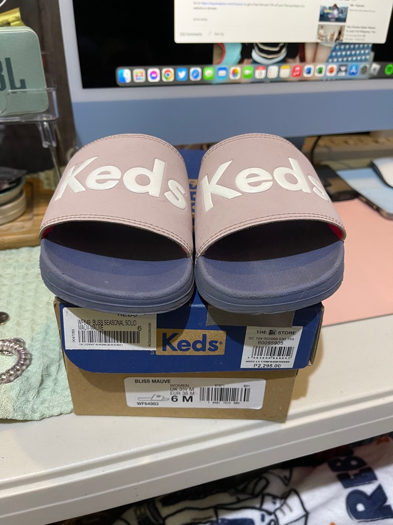 KEDS SLIDES, Women's Fashion, Footwear, Slippers and slides on Carousell
