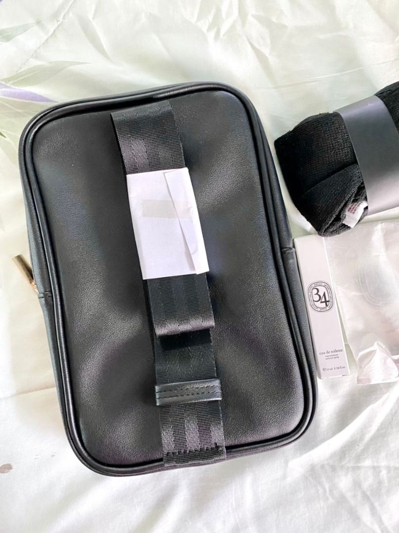 Limited Edition Qatar FIFA World Cup 2022 Toiletry Bag + Diptyque