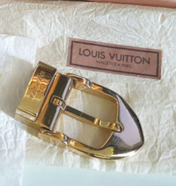 Authentic Mens' Louis Vuitton Belt with Gold Buckle, Men's Fashion, Watches  & Accessories, Belts on Carousell