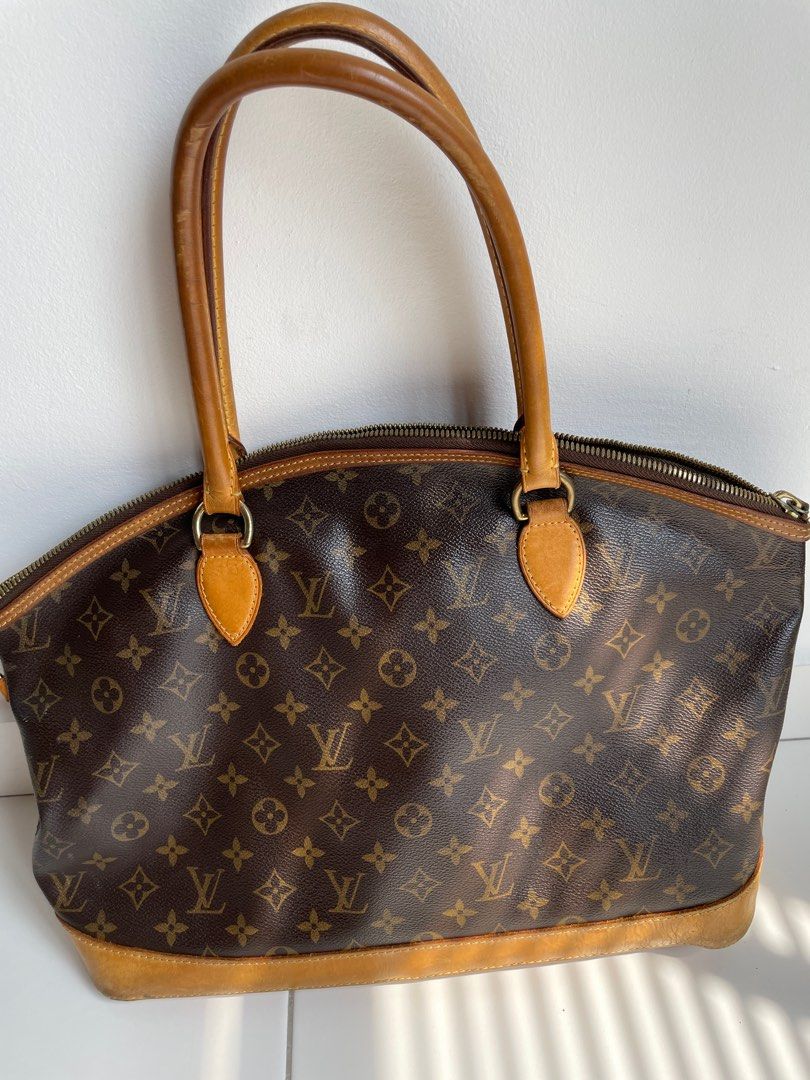 Louis Vuitton - Authenticated Lockit Vertical Handbag - Leather Brown For Woman, Good condition