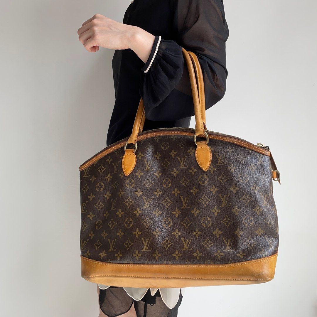 LOUIS VUITTON Monogram Lockit Horizontal, Luxury, Bags & Wallets on  Carousell