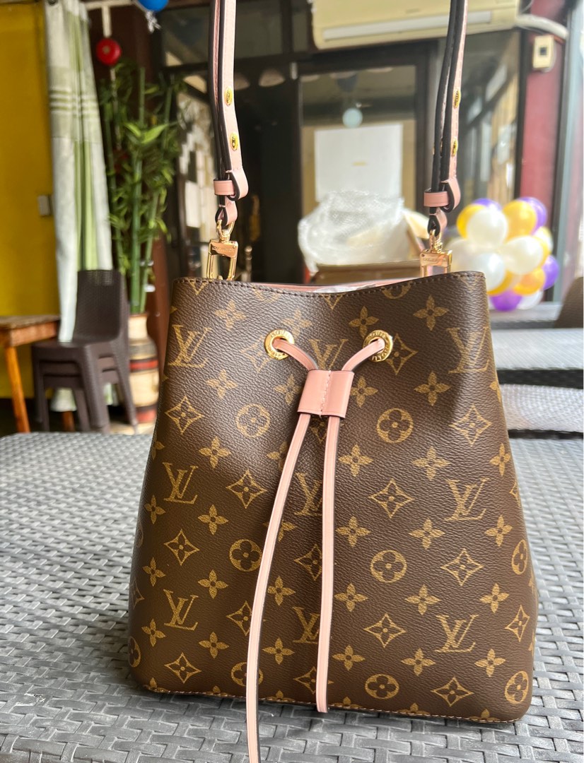 Louis Vuitton  Bags  Louis Vuitton Bucket Bag Gm  Poshmark