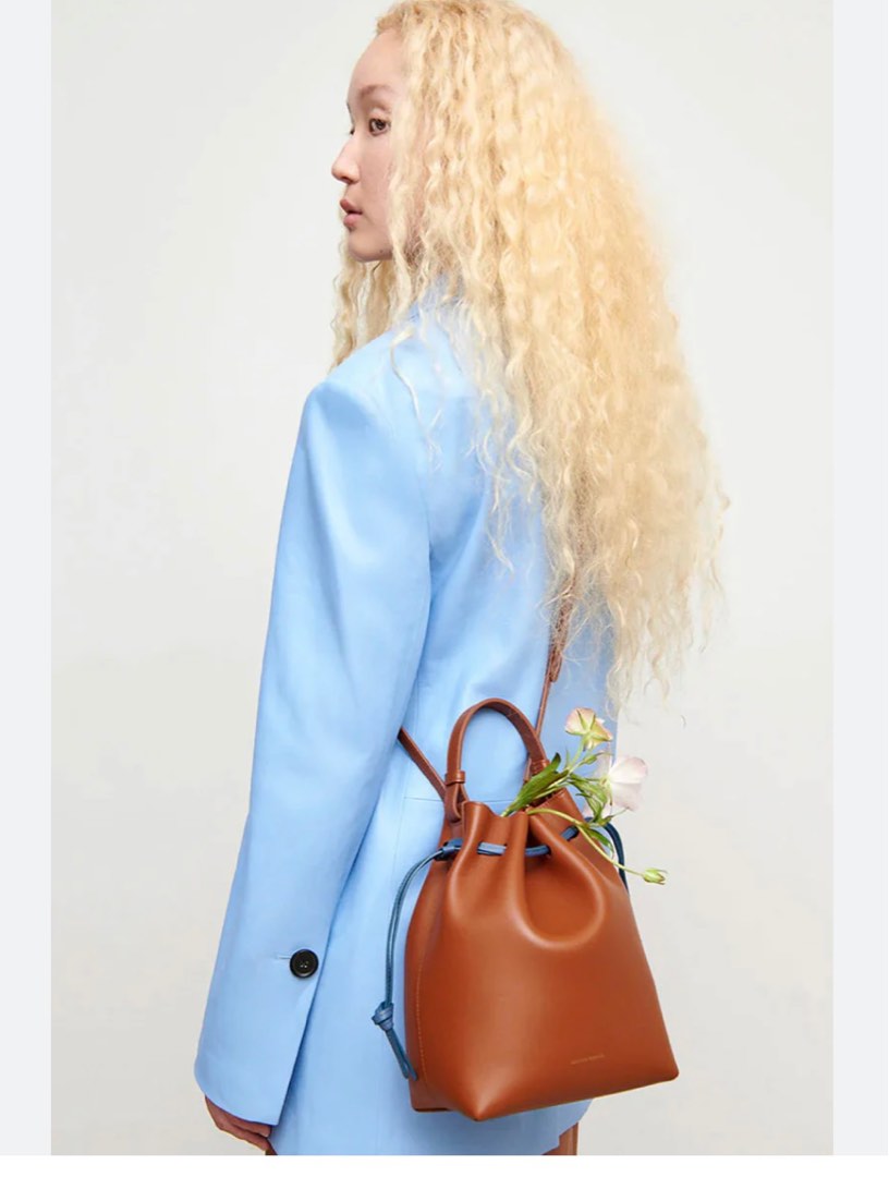 76% BELOW RETAIL] Mansur Gavriel Bucket Bag (Mini Mini Size), Women's  Fashion, Bags & Wallets, Cross-body Bags on Carousell