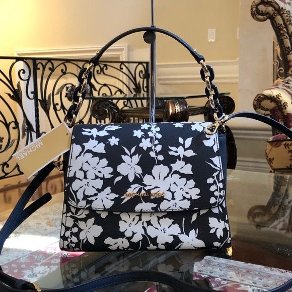 Michael kors sofia deals sm ew satchel