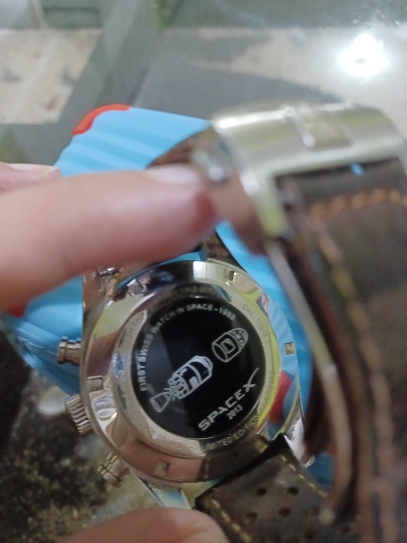 Mirror Tag heuer spacex 2013, Fesyen Pria, Jam Tangan di Carousell