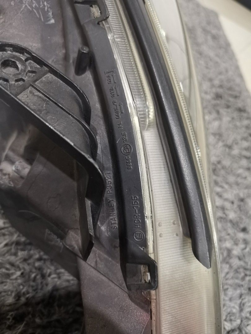 Mitsubishi lancer GLX CS3 headlight Left side, Car Accessories ...