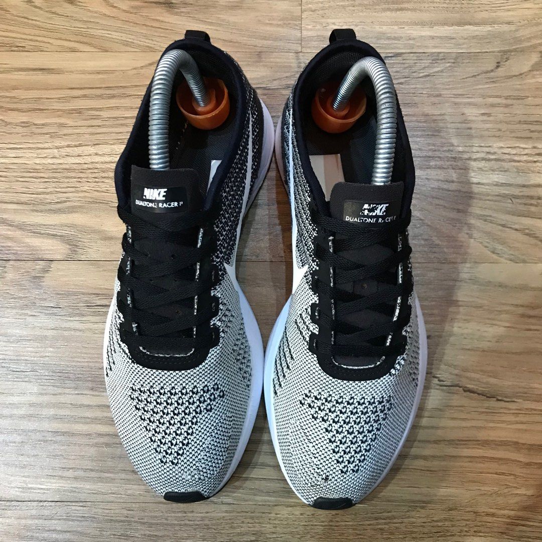 Nike dualtone racer on cheap feet