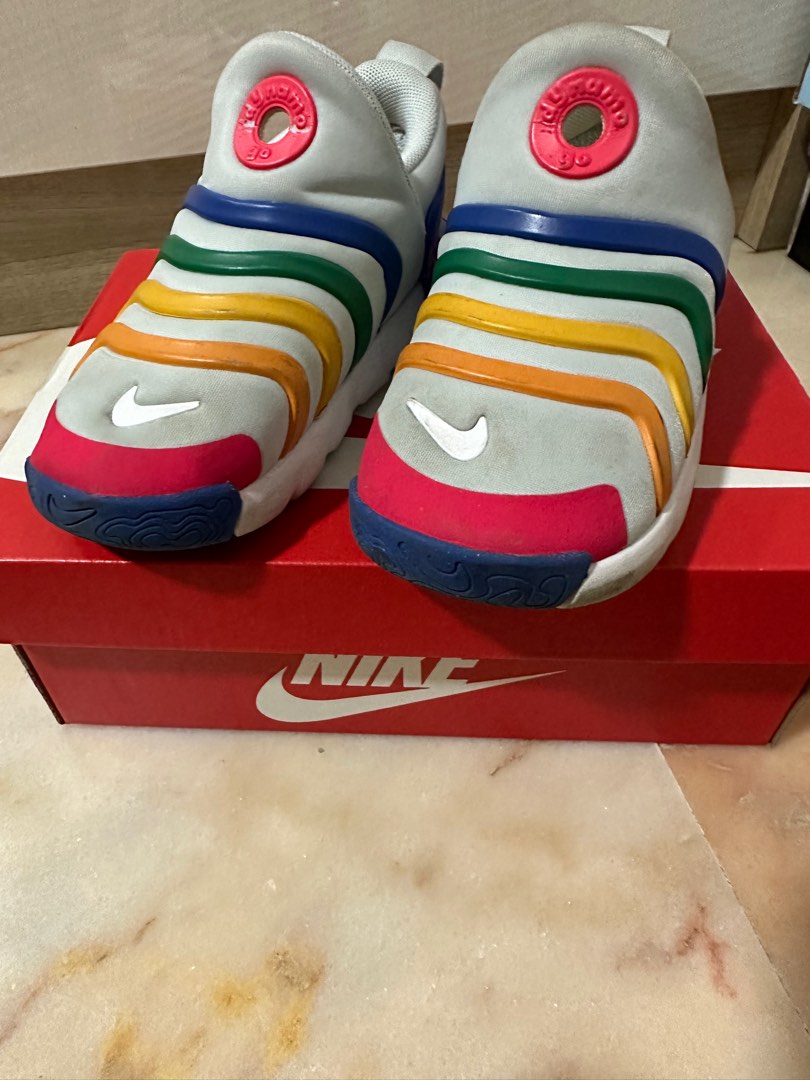 Nike kids rainbow shoes Size UK9.5