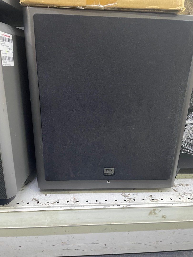 Onkyo SKW 960 Powered Subwoofer Single 12 inch woofer