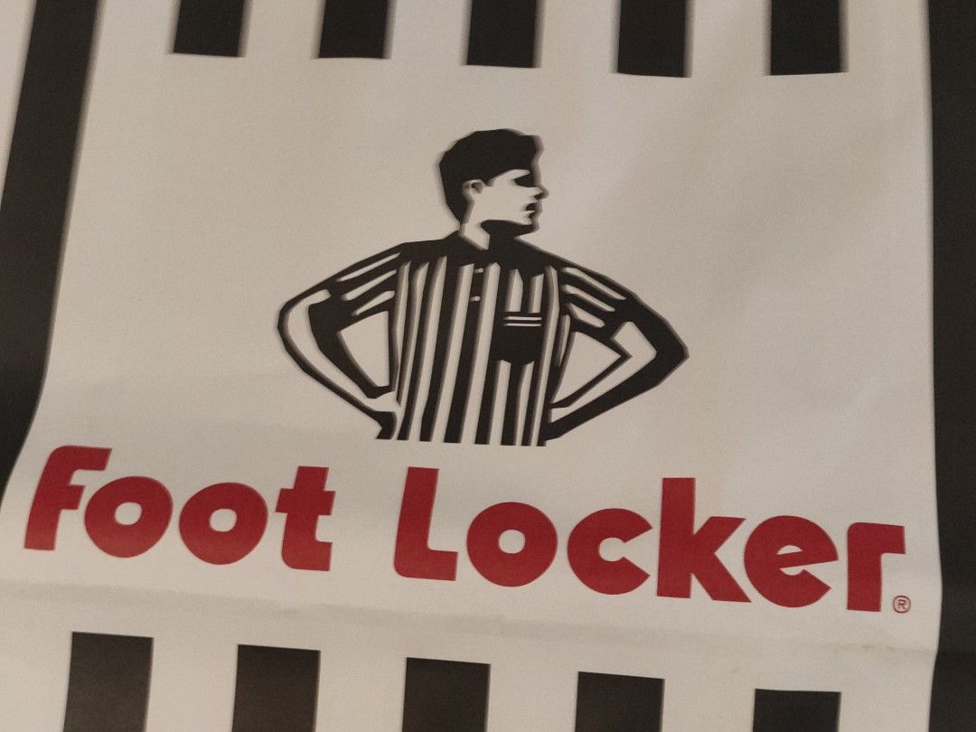 Paperbag Foot Locker, Fesyen Wanita, Tas & Dompet Di Carousell