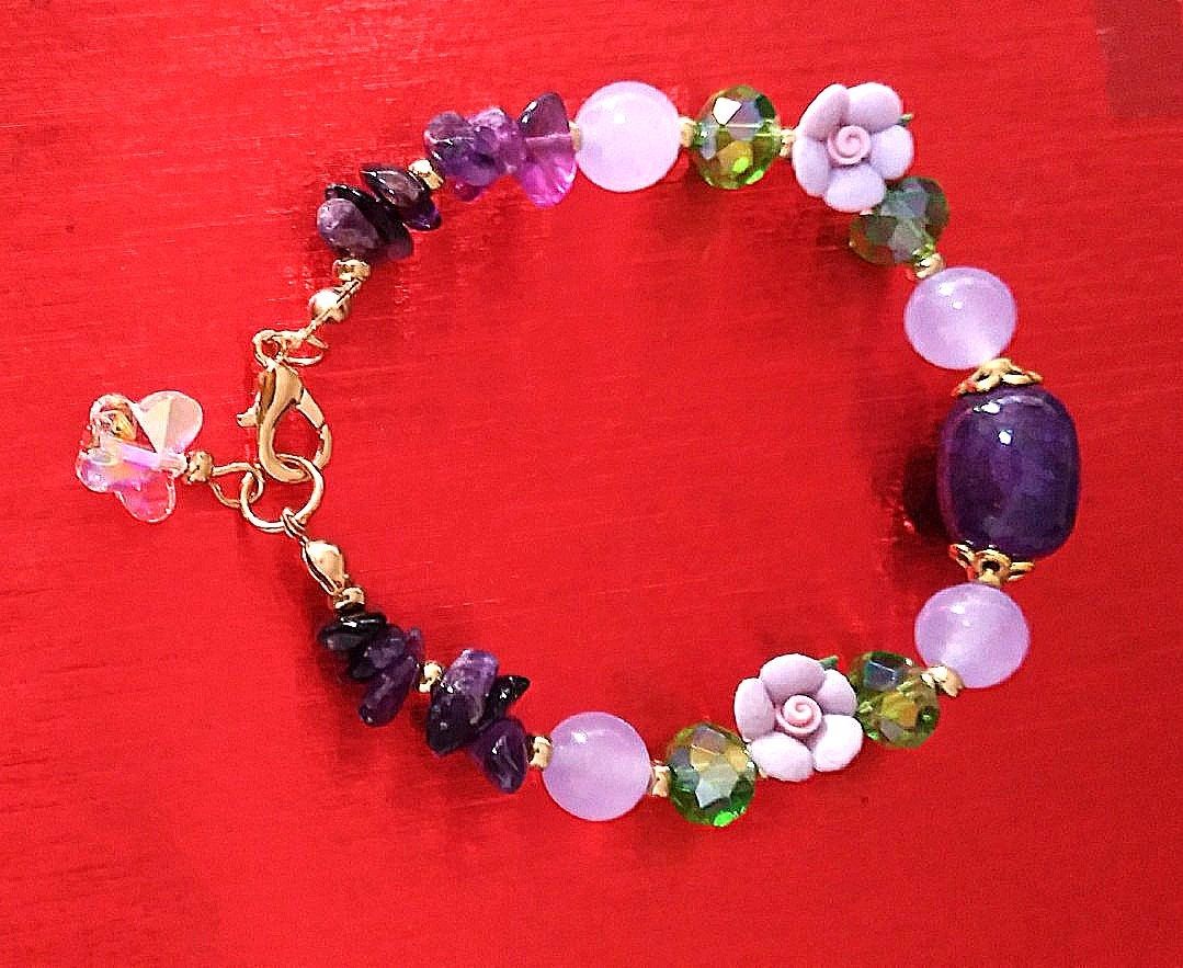 Purple Jade Bracelet, Women's Fashion, Jewelry Organisers
