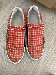 （分類：）位於 。 由 bagsshoesfever 提交（商品編號 1201252567，圖片 1）。簡介： 。