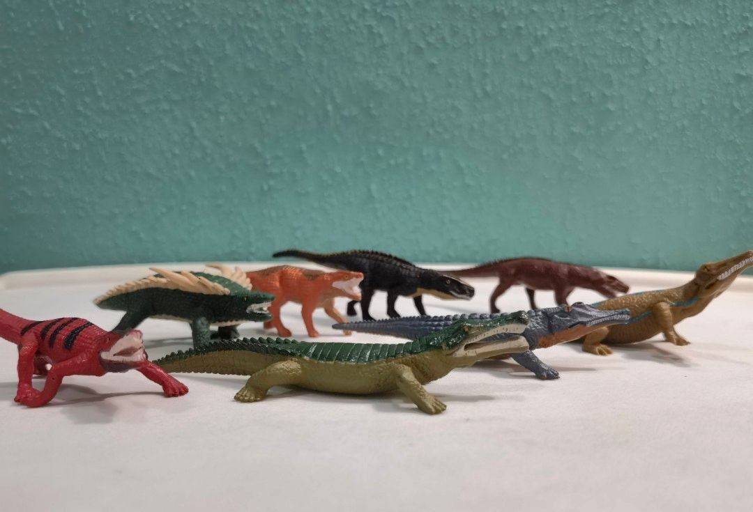 Safari Ltd Dinosaur Toob Prehistoric Crocodile Figurines, Hobbies ...
