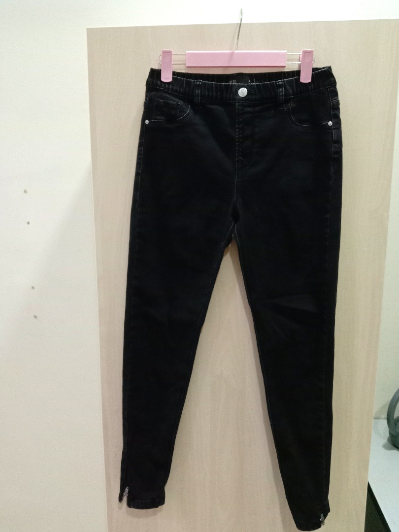 SEED Jeans, Women's Fashion, Bottoms, Jeans & Leggings on Carousell