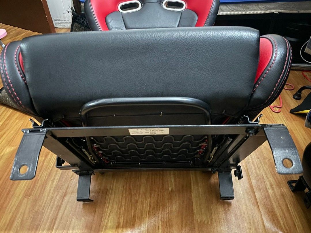 Semi bucket seat, Auto Accessories on Carousell