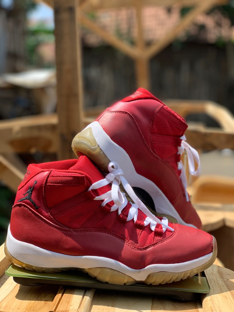 Sepatu basket deals nike air jordan