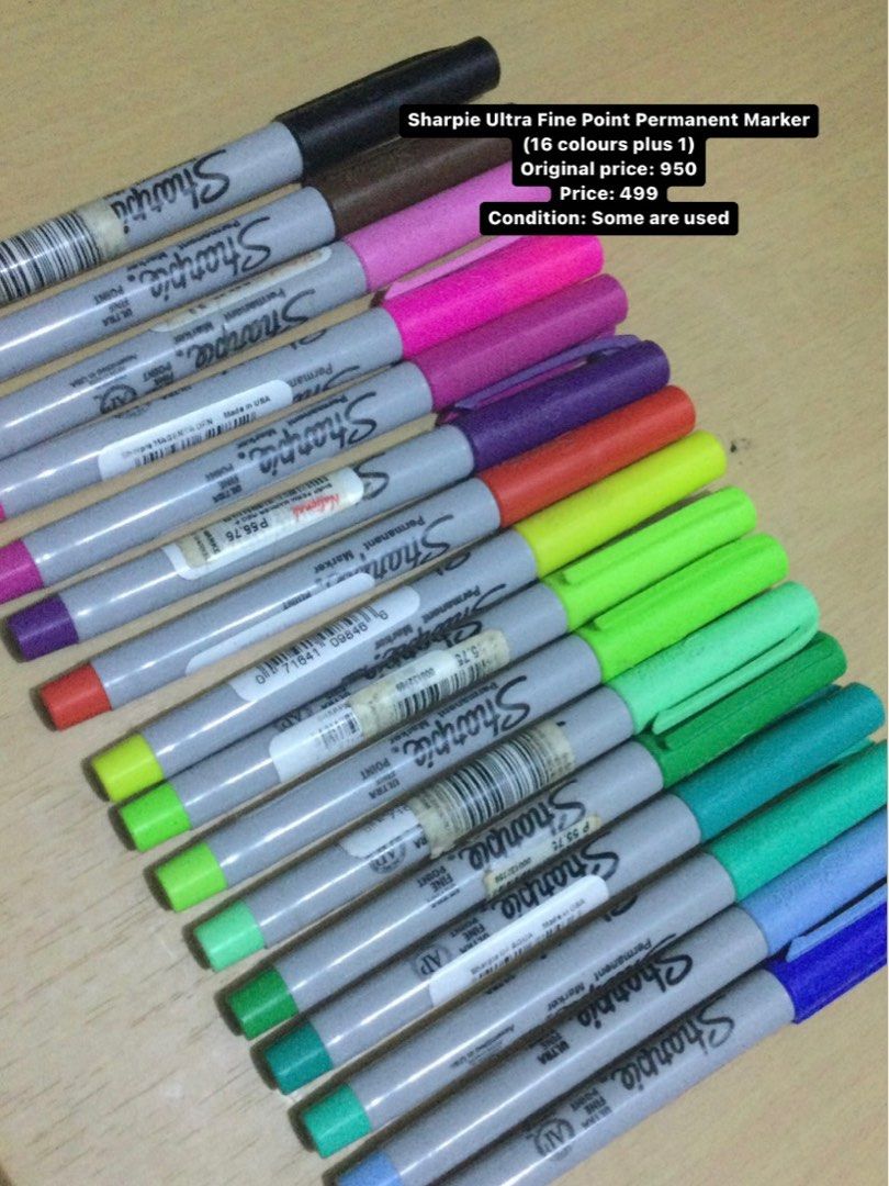 Sharpie Ultra Fine Point Permanent Marker (16 colours plus 1), Hobbies