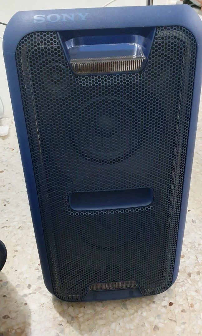 SONY GTKXB7, Audio, Portable Music Players on Carousell