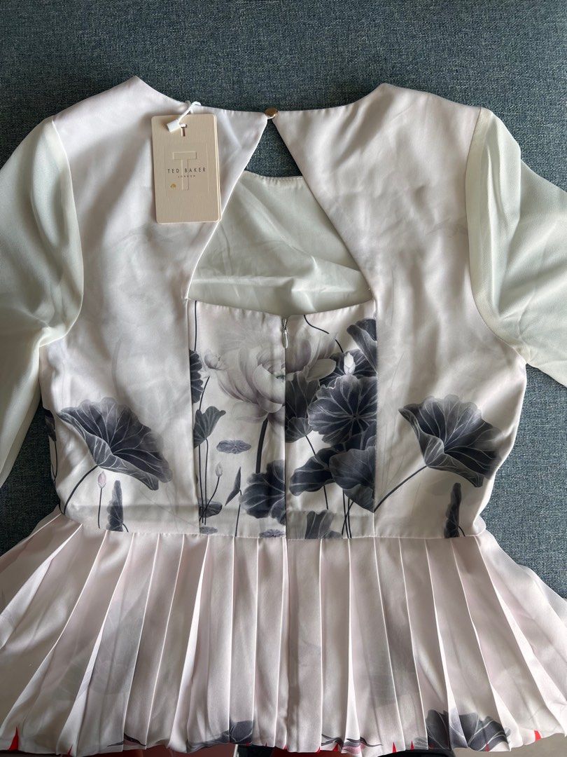 Ted outlet baker esperan
