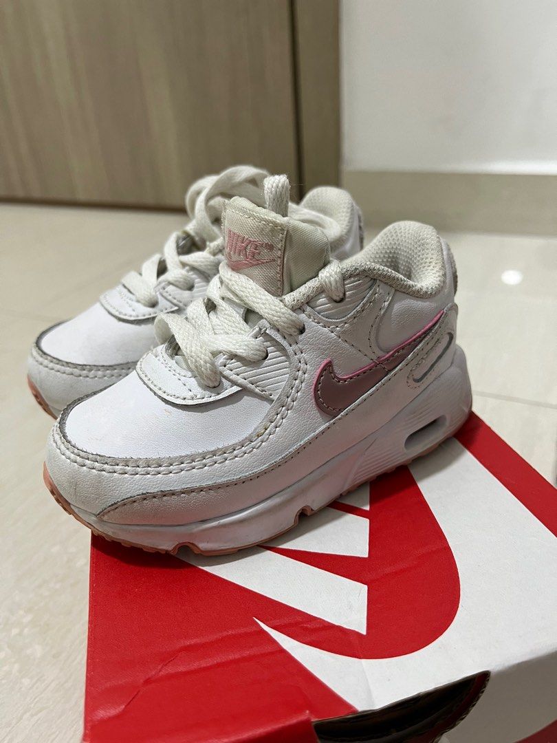 Toddler Nike white and pick shoes, Babies & Kids, Babies & Kids Fashion ...