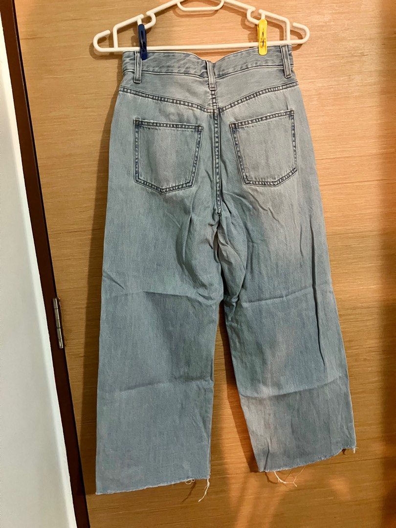 Women's Wide Cropped Jeans