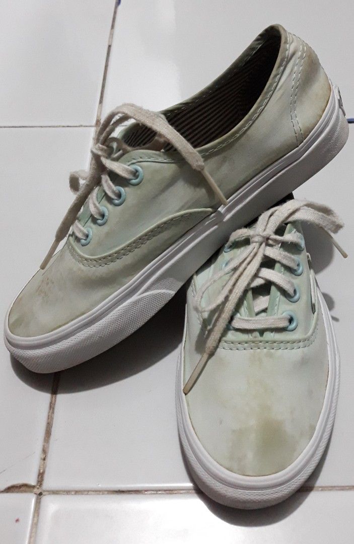 VANS AUTHENTIC LIGHT GREEN 36 WOMEN AUTHENTIC