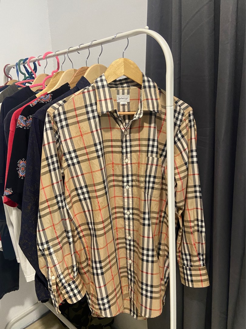 burberry nova chek, Men's Fashion, Tops & Sets, Tshirts & Polo Shirts