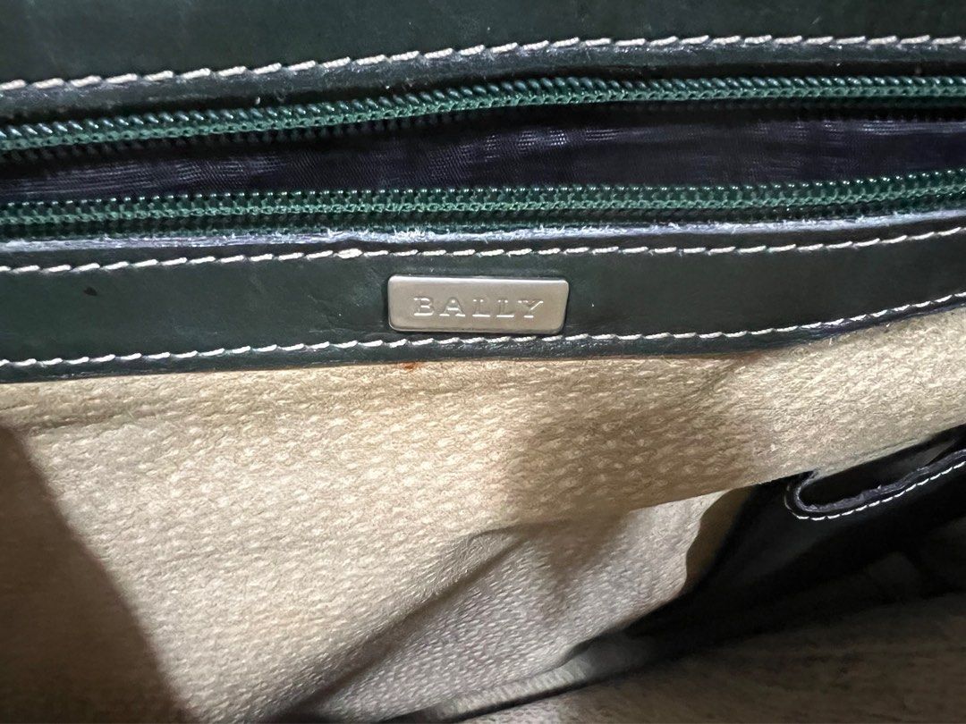 Vintage Green Bally Briefcase, 男裝, 袋, 公事包 - Carousell