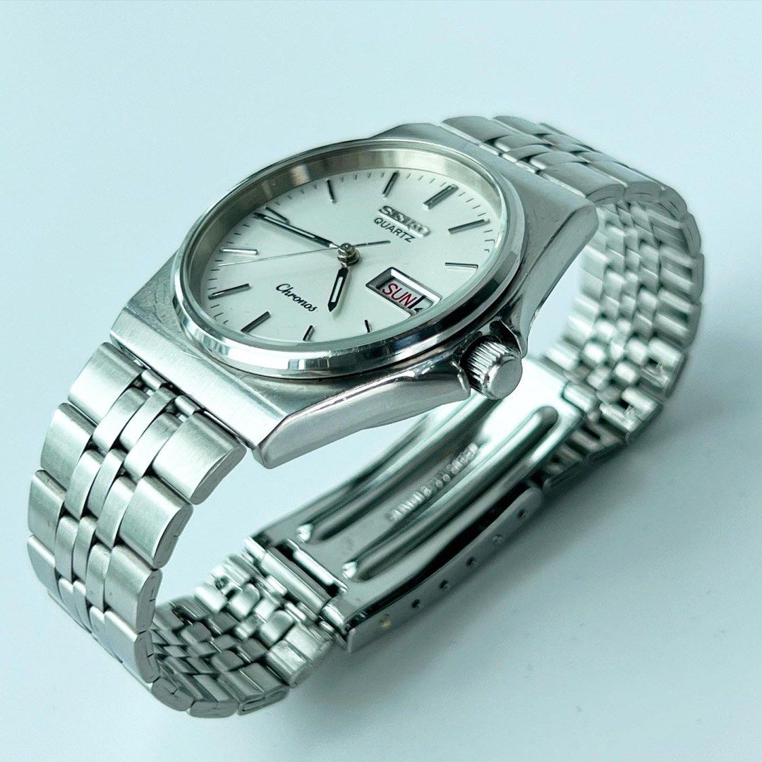 Vintage Seiko Quartz Chronos 8123-7090, Men's Fashion, Watches &  Accessories, Watches on Carousell