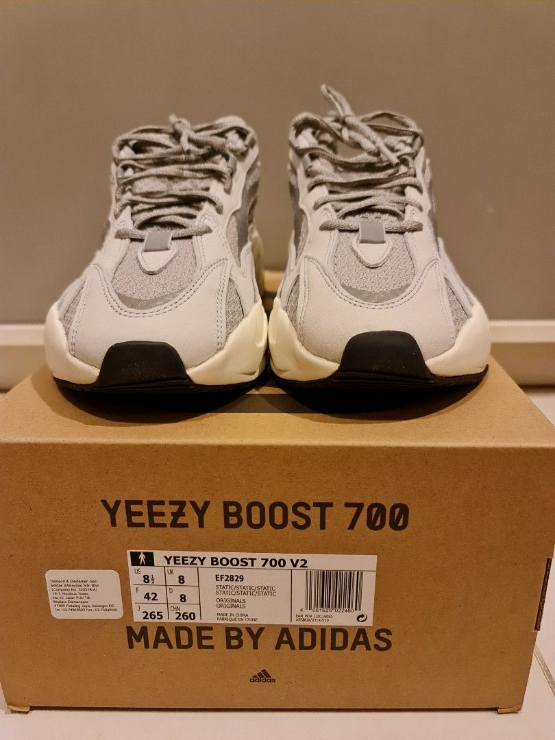 Yeezy 700 store v2 static raffle