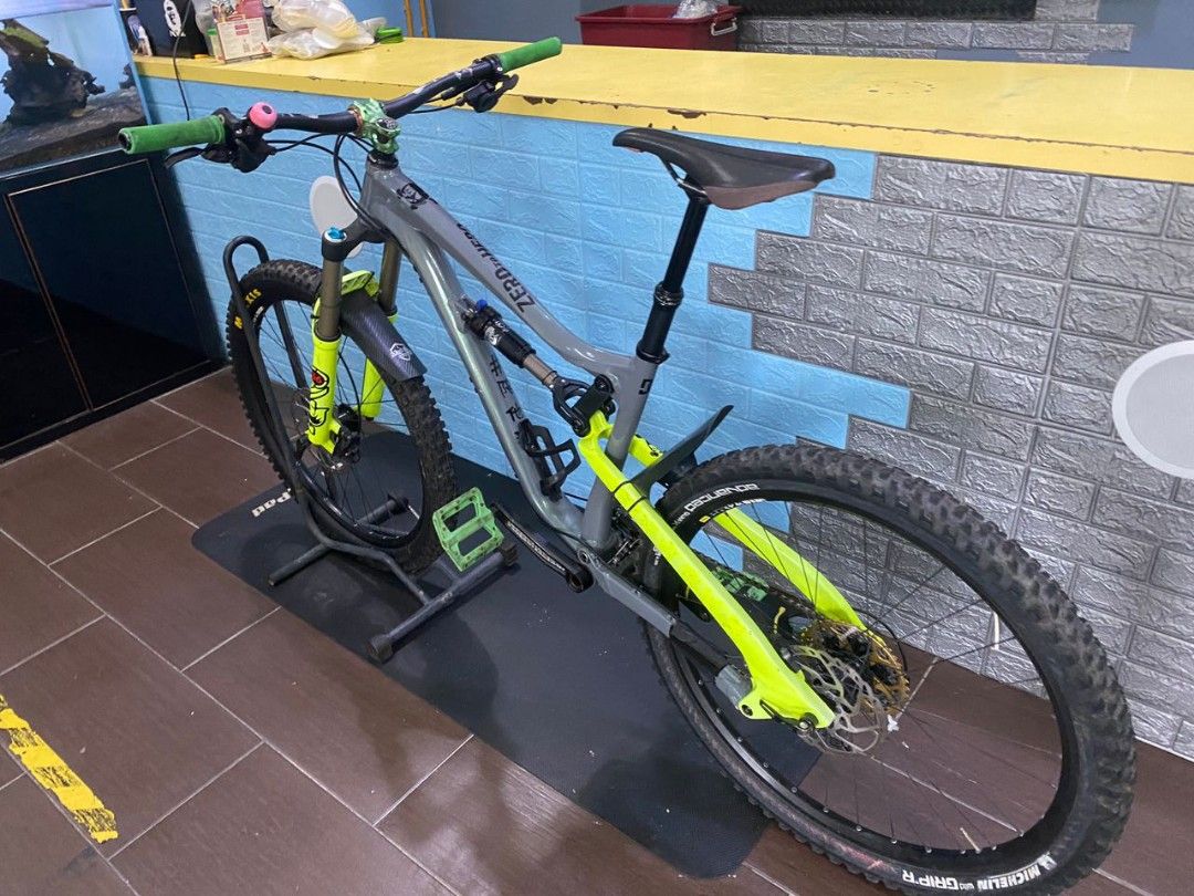 Lapierre 2025 zesty 27.5
