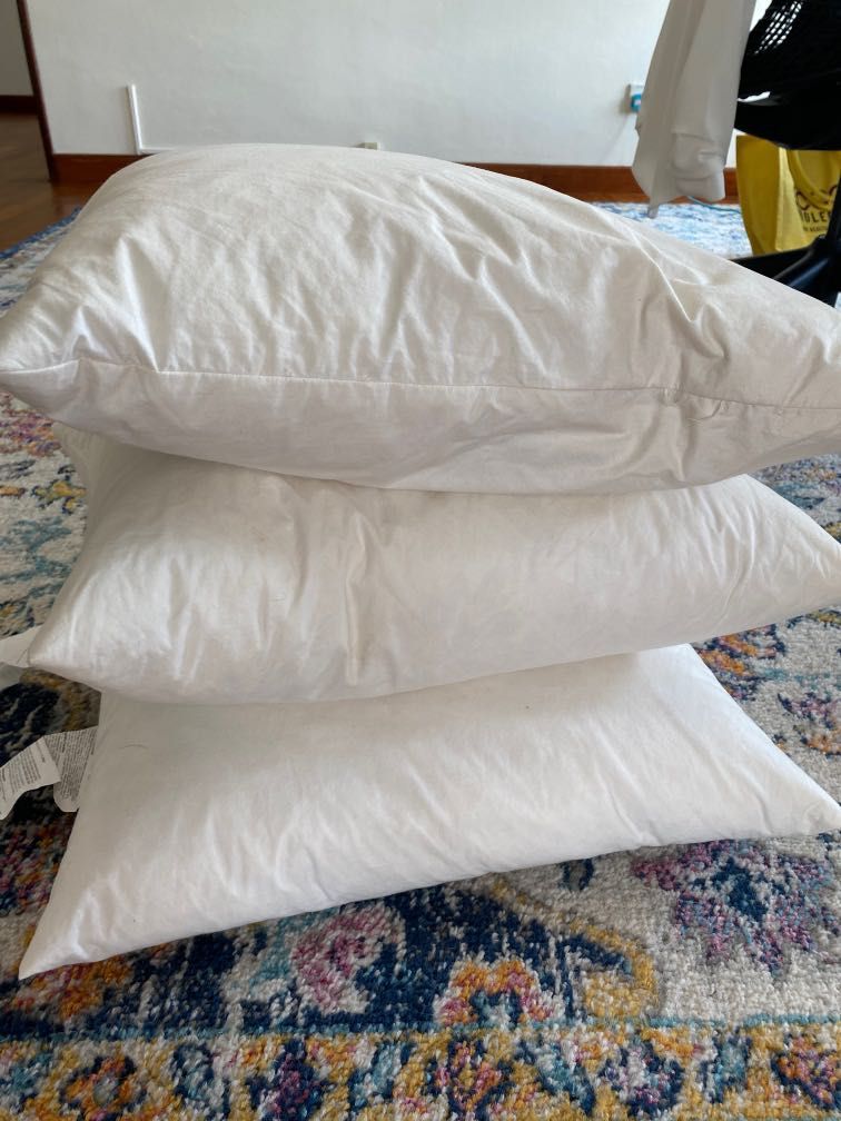 5 ikea throw pillows, Furniture & Home Living, Bedding & Towels on