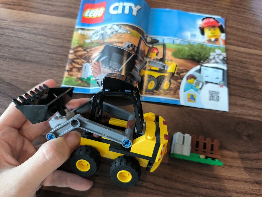 FREE POST Original Lego City 60219 Construction Loader Great