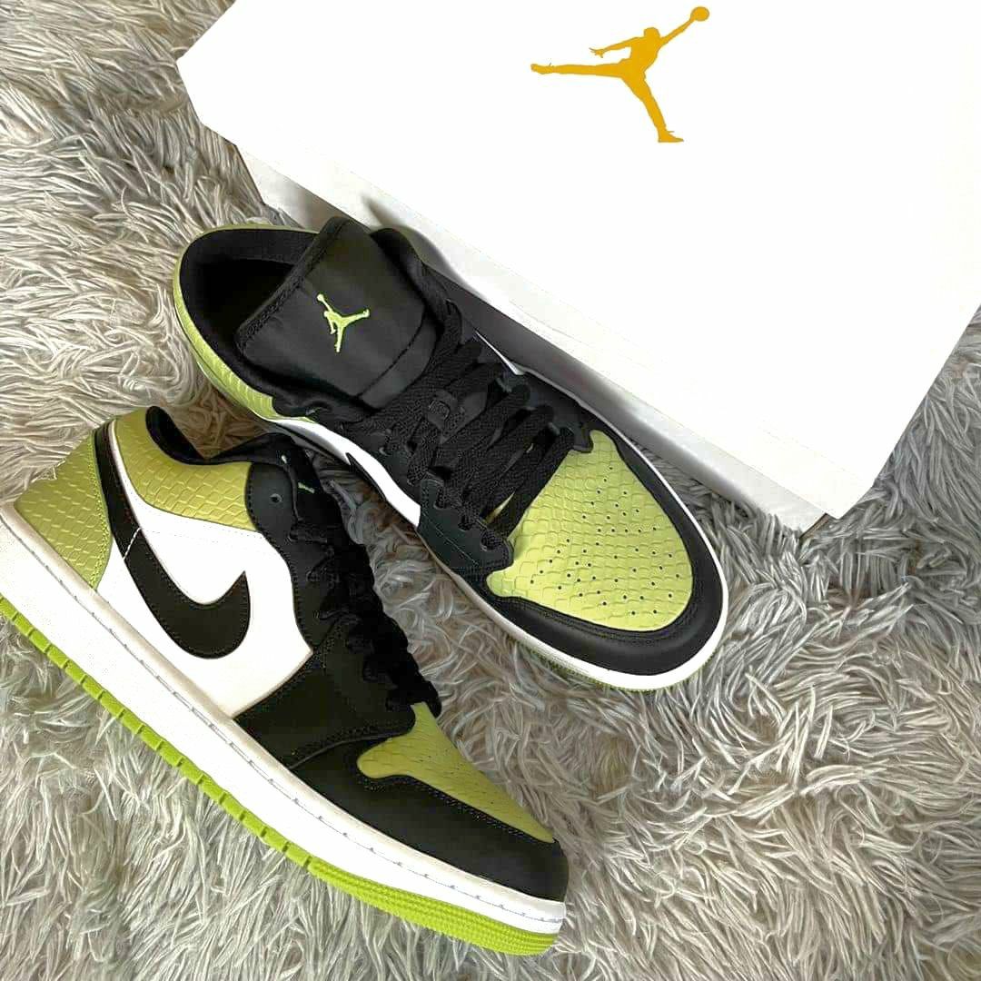 jordan 1 low se cyber green